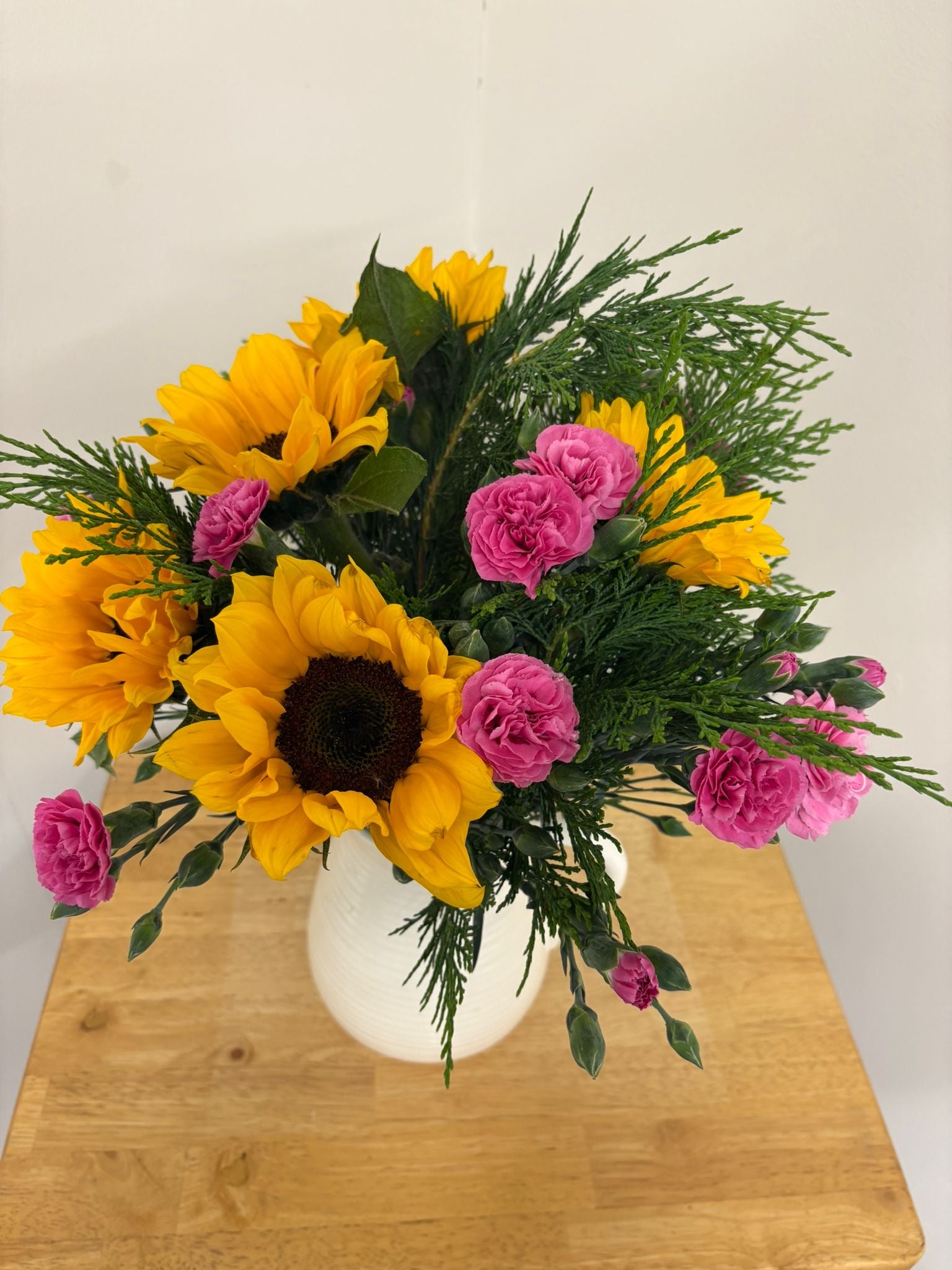 Pink Dianthus & Sunflower Mixed Bouquet